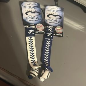 NEW YORK YANKEES BASEBALL SEAM BRACELET